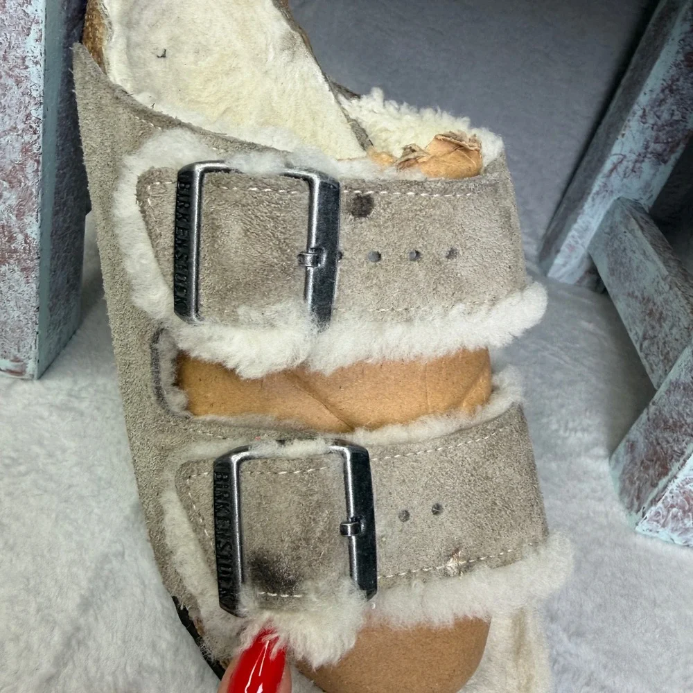 Birkenstock Arizona Shearling Sandals Womens 37 Taupe Suede Double Strap Slides
